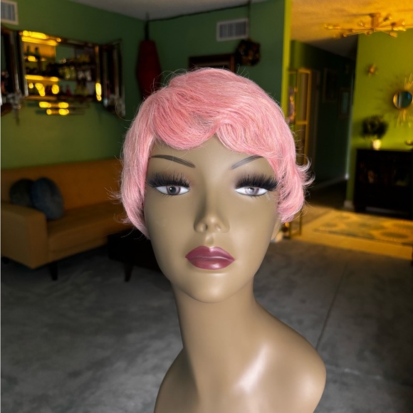 Pink wig - Picture 1 of 6